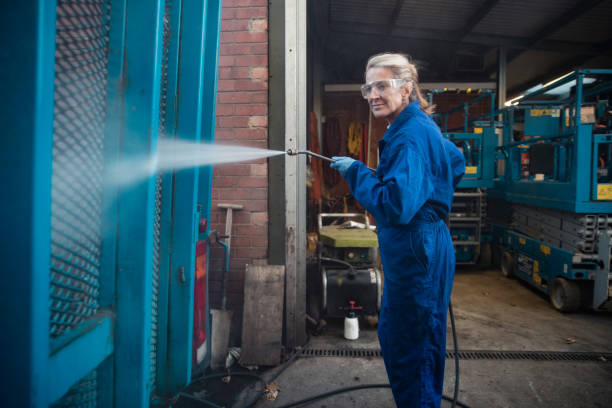 Best Commercial Building Pressure Washing  in Perrysburg, OH