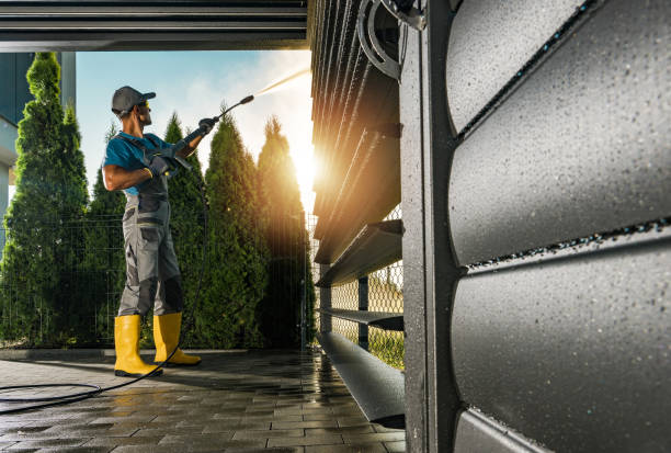 Best Commercial Pressure Washing  in Perrysburg, OH